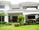 micro Located close to shopping, beaches