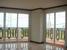 tn 2 A spacious corner unit on 3rd floor
