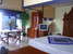 tn 1 Large Open Plan Condo.