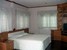 tn 5 Large 3-bedroom bungalow! 