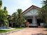 tn 1 House is located near the road