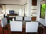 tn 4 A huge central living 