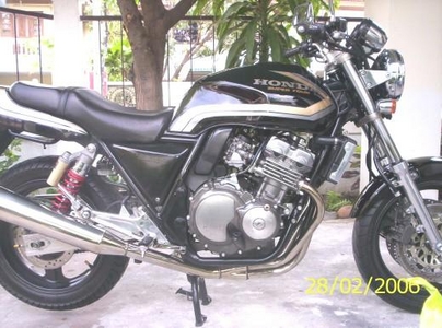 pic Honda CB400 Superfour