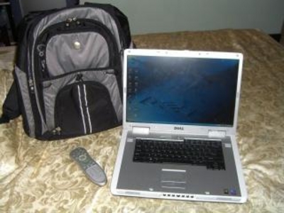 pic Dell Inspiron 9300 17inch Laptop