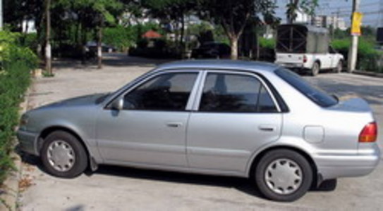 pic 1997 Toyota Corolla