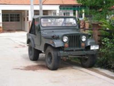 pic Classic American Military Jeep