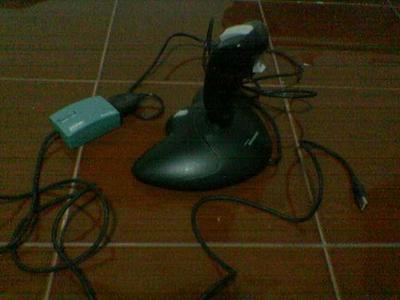 pic Gravis Joystick & power 5 usb hu