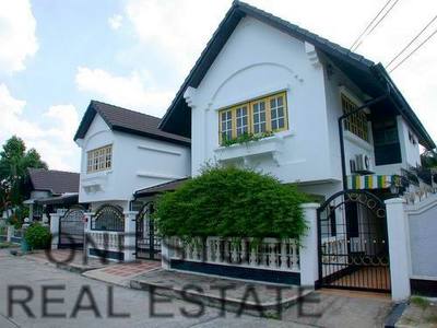 pic 2 Storey Detached House