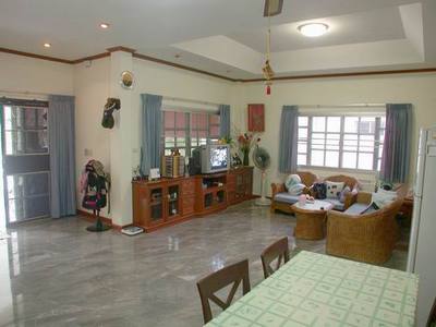 pic Bungalow only 1km from Jomtien Beach