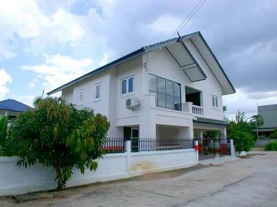 pic Detached 2 storey house