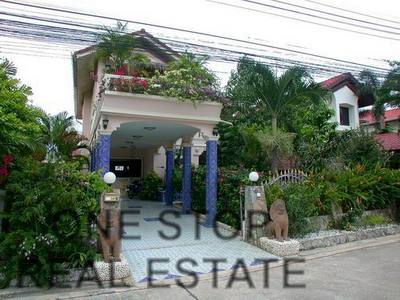 pic Two Storey Detached House