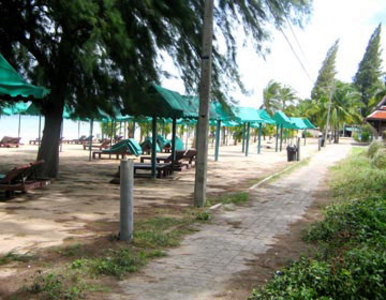 pic Beachfront Land, (Over 2 Rai)