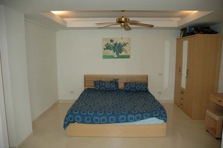 pic Spacious 1 bedroom unit