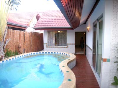 pic 3 Bedrooms, 2 Bathrooms, Private Pool