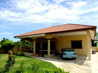 pic single house, internal size 160 m sq