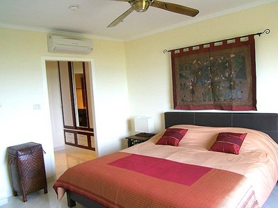 pic Brand new beautifully furnished condo