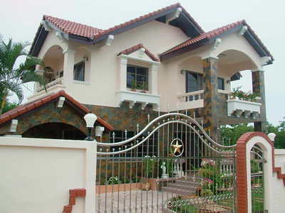 pic Golf Course near by this house