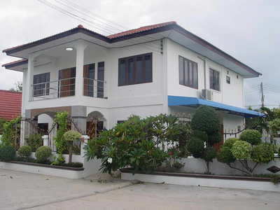 pic Two story spacious home in East Pattaya 