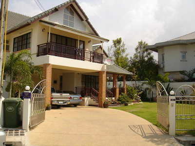 pic Home Size 240 Sqm House For Rent