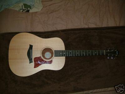 pic Taylor Big Baby acoustic guitar