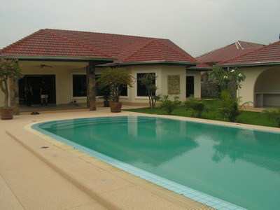 pic 2 Bungalow Houses - Soi Crocodile Farm