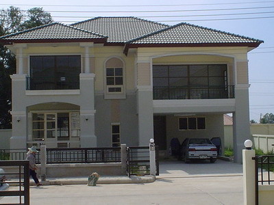 pic Newly built house