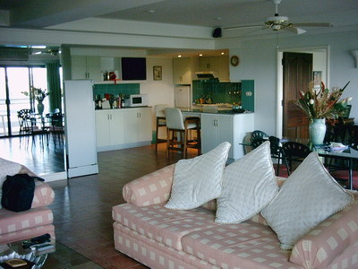 pic Beautiful 2 bedroom condo
