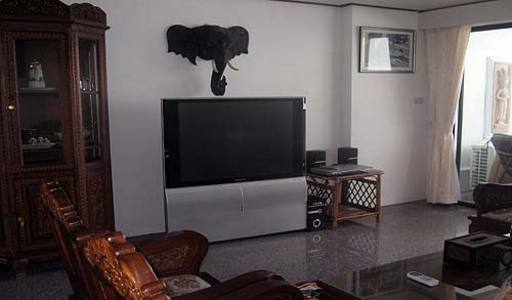 pic Three Bedroom Condo :Jomtien Beach