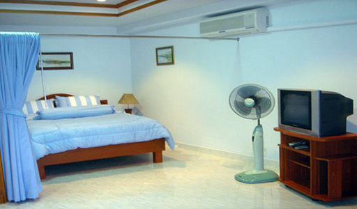 pic Peak Condo (47 Sq.m) on the 7th floor