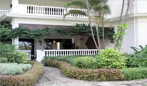 pic Baan Somprasong (190 Sq.m)