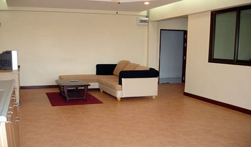pic Somboon Condo (60 Sq.m) on the 4th floor