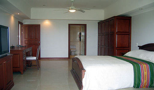 pic  Grand Condo (131 Sq.m) on the 3rd floor