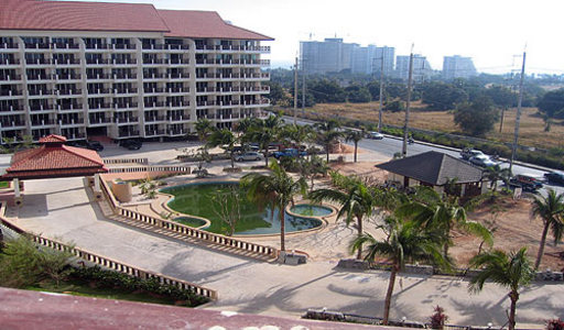 pic Royal Hill Condo (90 Sq.m) Empty units