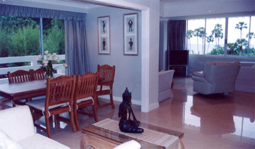 pic Jomtien condotel (155 Sq.m) 2 bedrooms