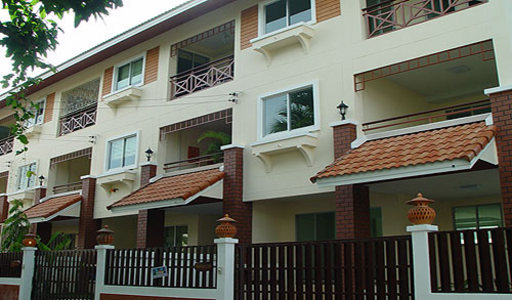 pic  Thappraya Road (170 Sq.m) Three storey 