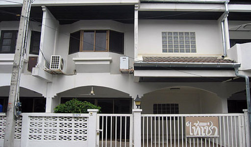 pic The Village Two storey house 2 bedrooms
