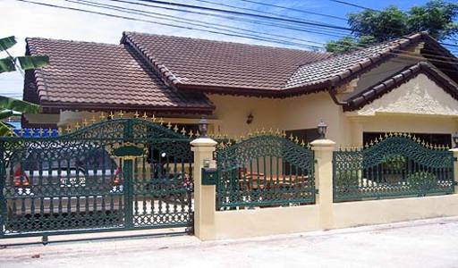 pic Opposite Soi Excite (house 208 Sq.m)