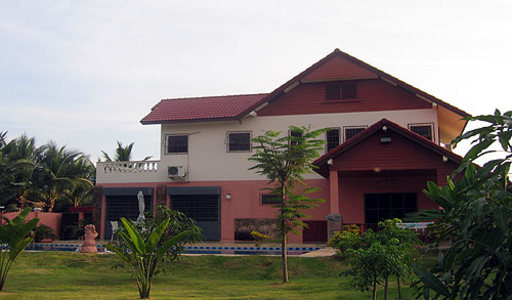 pic Soi Chaiyapornwiti House 250 Sq.m