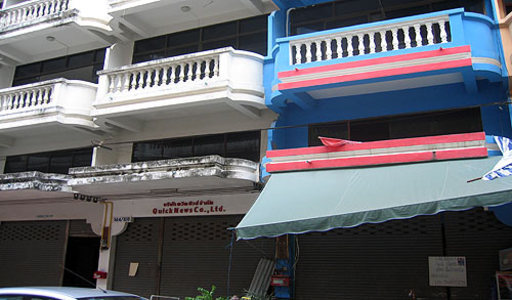 pic Jomtien Soi 3 Four & Five storey units