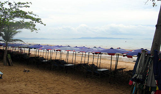 pic  Jomtein Beach front (15 Rai)