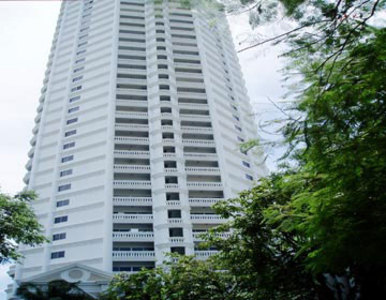pic A luxury studio condo