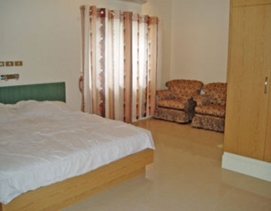 pic Fully furnished and airconditioned
