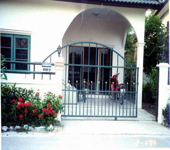 pic Soi Chaiyapornvithi House for sale
