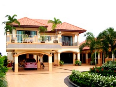 pic New detached 2-storey Villa