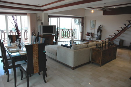 pic DUPLEX PENTHOUSE IN ROYAL HILL