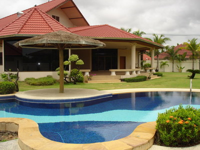 pic Spacious Villa!