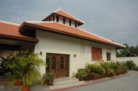 pic Attractive Bali-style Villa with Pool