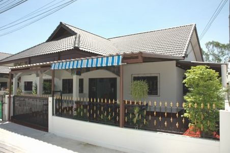 pic Corner Plot Bungalow