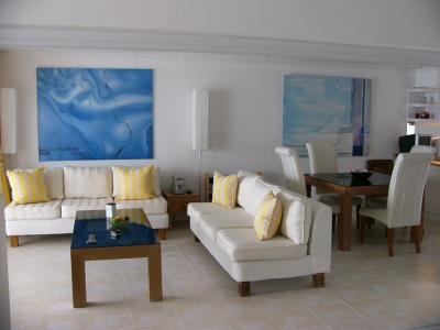 pic Luxury on Wong Amat Beach