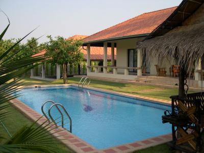pic Excellent propertynear Mabprachan lake.